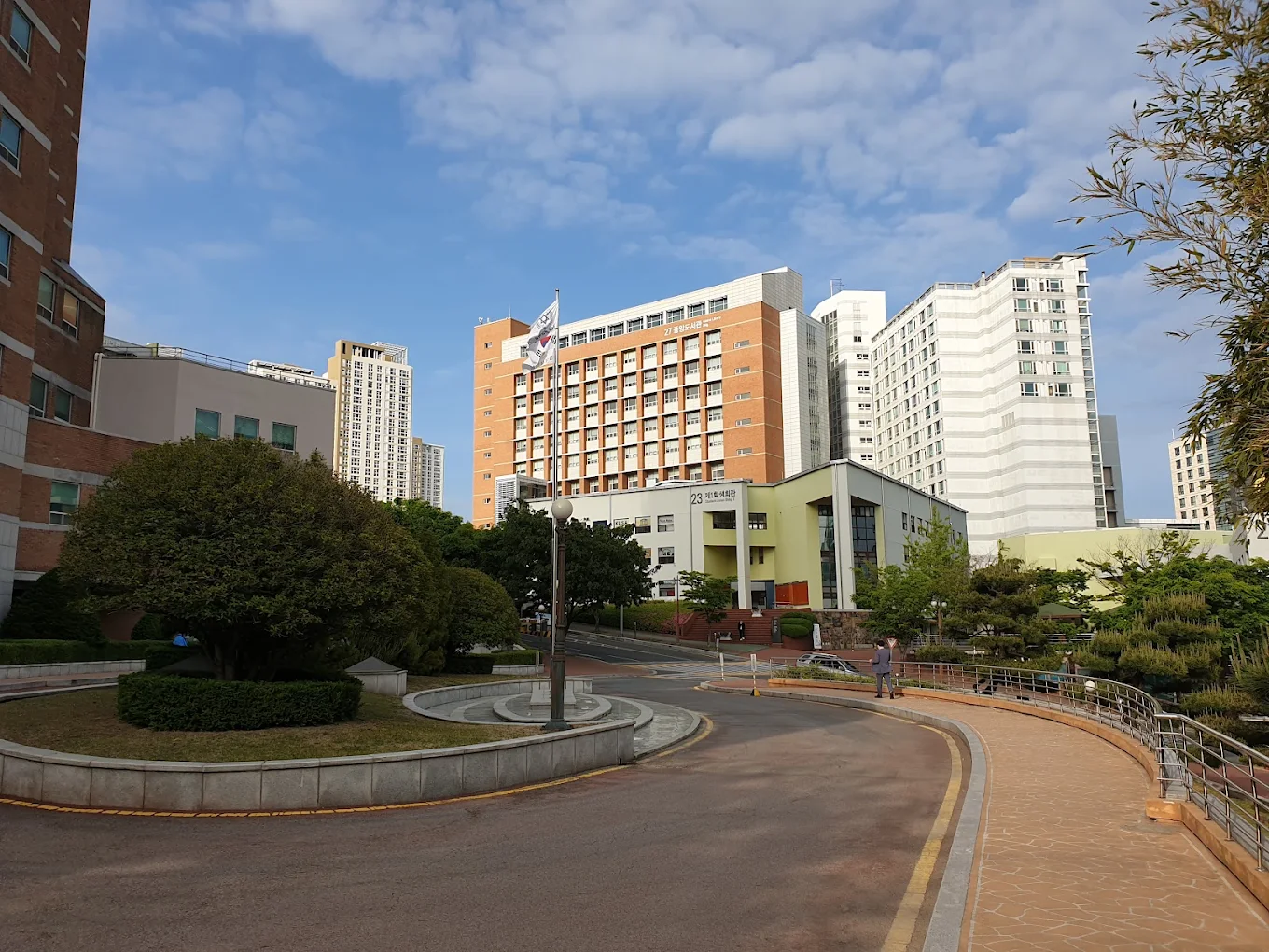 D4-1 TẠI ĐẠI HỌC KYUNGSUNG (TOP 1%) KỲ THÁNG 09/2026
