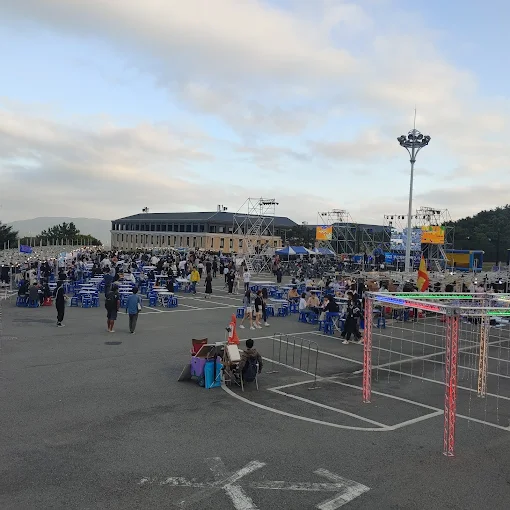 D4-1 ĐẠI HỌC NGOẠI NGỮ BUSAN (TOP 1%)